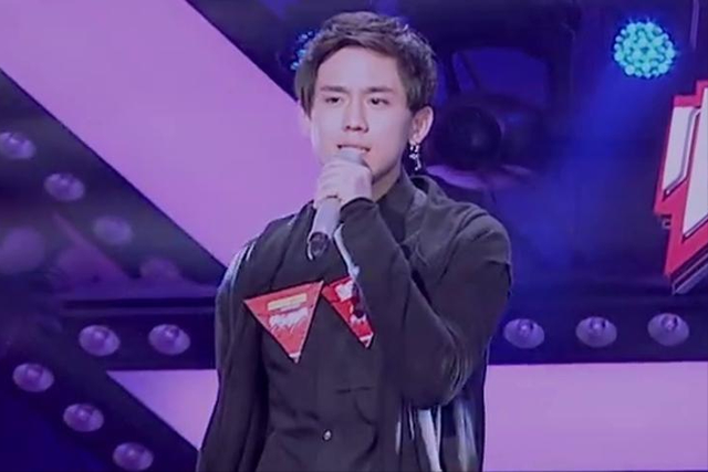 这一次，“拳打林俊杰，脚踩刘德华”的姜涛，让香港娱乐圈成笑话