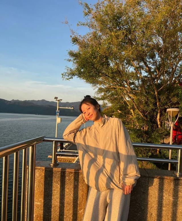 拿下小5岁的吴磊,这个“内娱普女”凭什么啊?