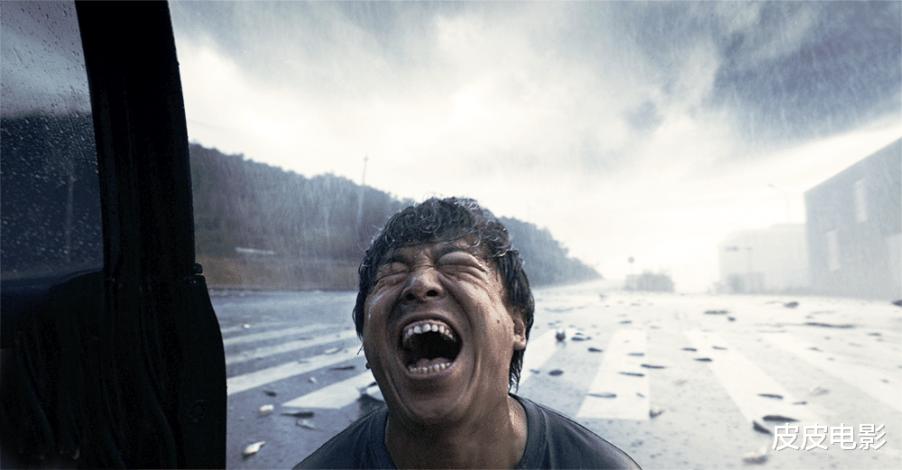 尺度已达到“B级片”了？上映，他创造了5个第一次，这片后劲真大