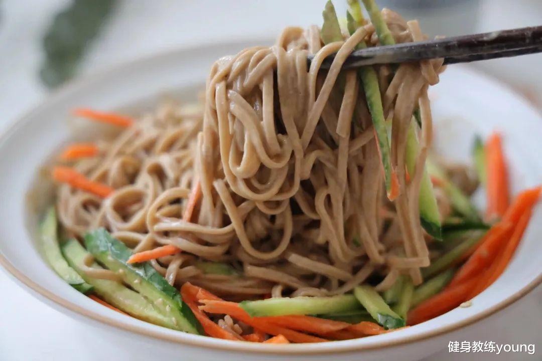 穿搭 适合减肥的7种主食，你在吃吗？