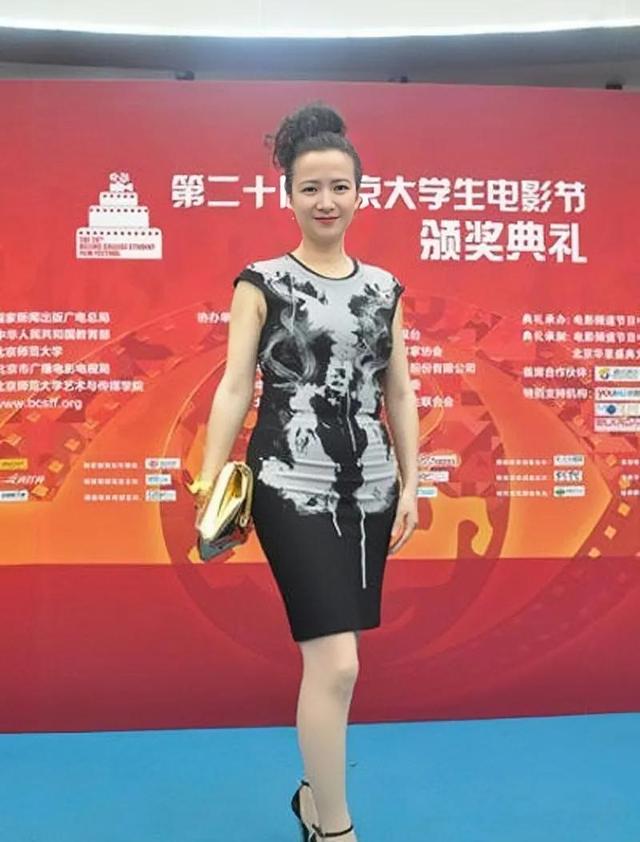 许晴|何晴VS许晴:谁是五十路最美女艺人?