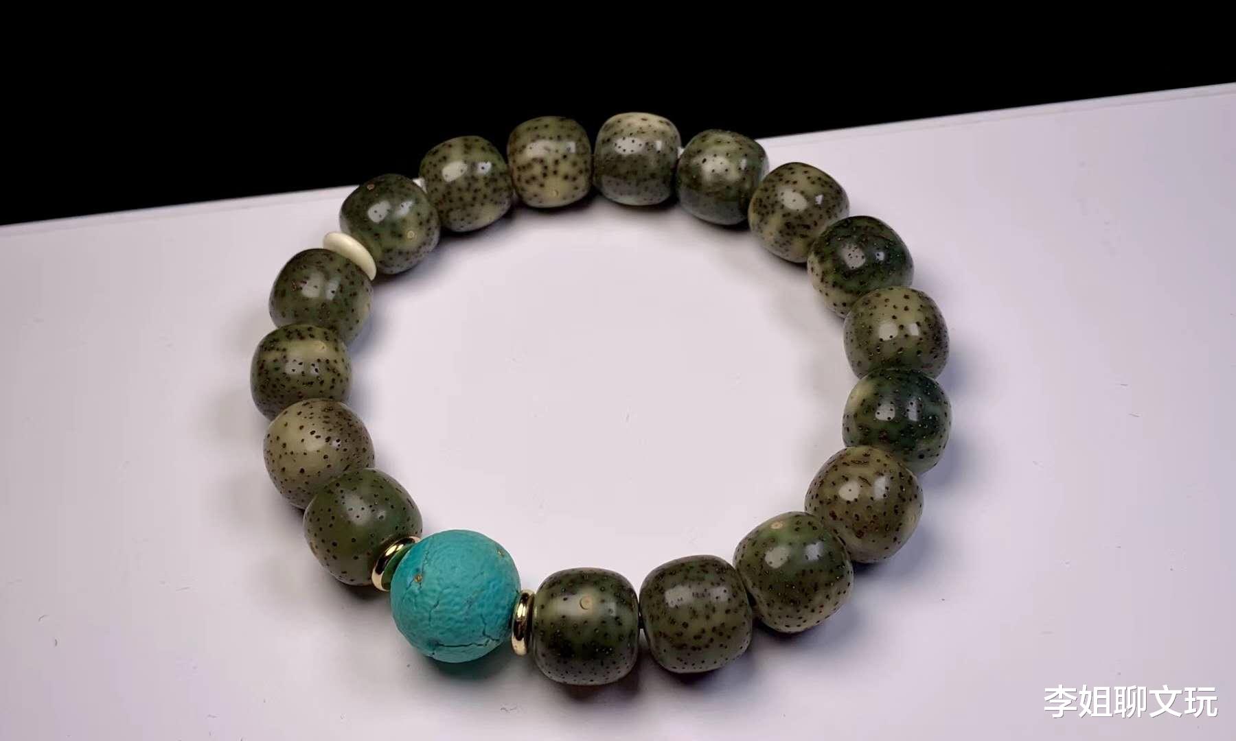 已经跌价的几种文玩,虽然商家还在高价卖,但玩家们已经不买账了