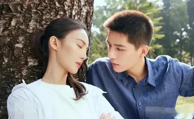 西瓜 演“姐弟恋”不违和的7位女星,不油腻、不辣眼睛,个个浑然天成