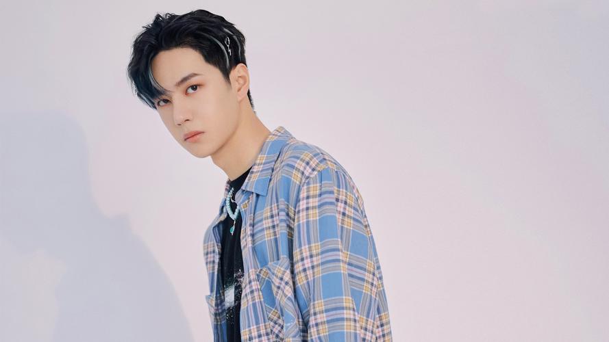 浩室舞|亿万身价大佬成军，用VR技术打造文化内涵综艺节目《星秀VRSHOW》，引领娱乐圈新浪潮。