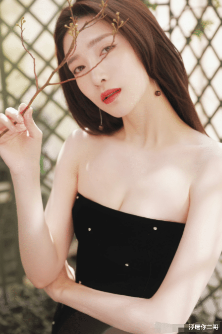 江疏影自曝恋爱观,称不介意另一半是否有钱