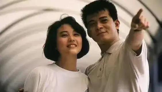 周海媚在香港，算是什么级别的女演员？