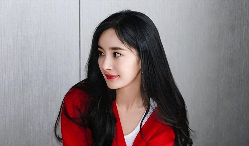 京圈6大富婆曝光,身价过百亿,坐拥北京一条街,娱乐圈只手遮天