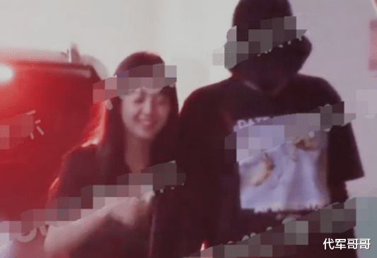 秦牛正威与孔浩宇甜蜜官宣订婚，为何却遭网友冷嘲热讽？