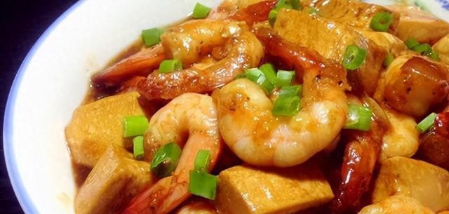 家常菜|年龄大了要养骨，建议常吃五种高钙菜，强健骨骼，腿脚有劲身体好