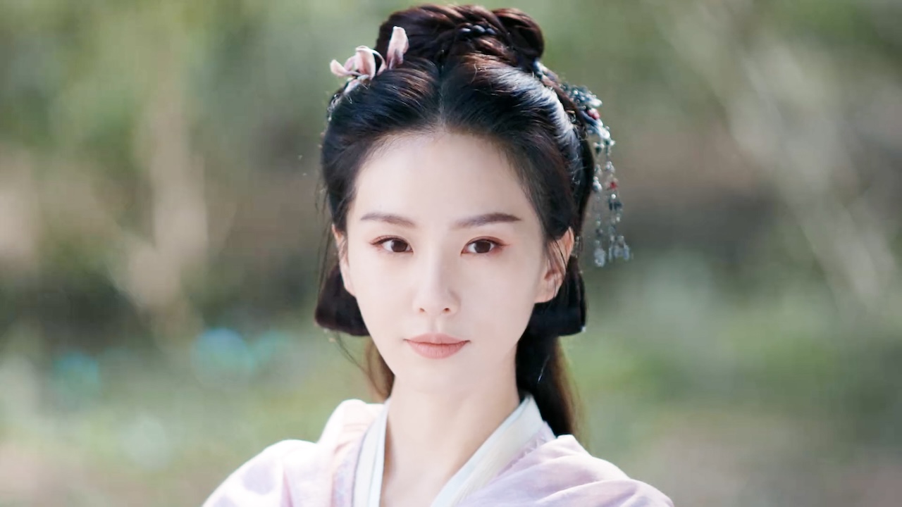 气质和骨相有多重要?36岁刘诗诗和30岁陈都灵站在一起,高下立判