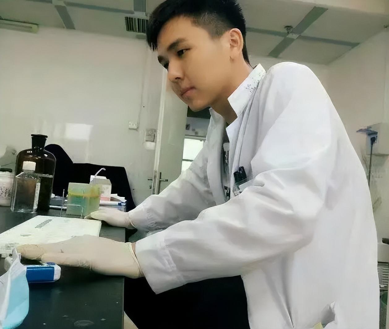 继厦门教师编招聘遇冷后，多地三甲医院也招不够人，原因叫人无奈