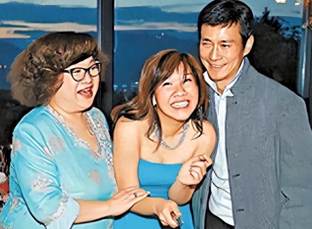 “秋官”郑少秋:3段婚姻4个女儿,自缢、丧母,人生大不相同