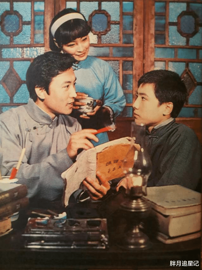 王诗槐|王筠:嫁给二婚的王诗槐,对智障继子视如己出,44岁生女终获圆满