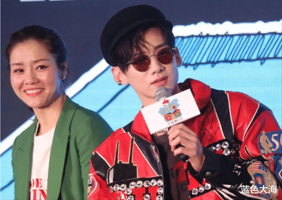 明星|明星捞钱无下限,直播带货、商演走穴、开店割韭菜,吃相太难看