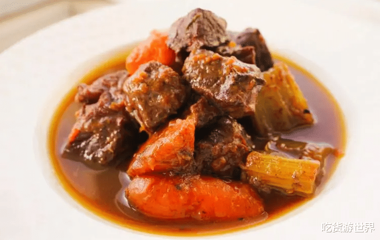 紫苏叶|炖牛肉,最忌直接焯水,牢记2个诀窍,软烂入味不塞牙,熟得快