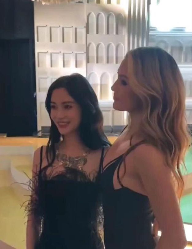 台湾|杨颖谷爱凌罕见同框，相差14岁看不出年龄，baby状态获夸赞