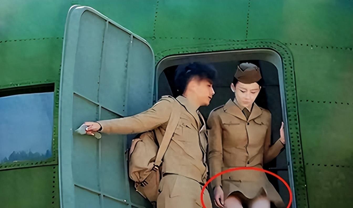 影视剧中这些让观众难以理解的剧情,导演真把观众当傻子啊