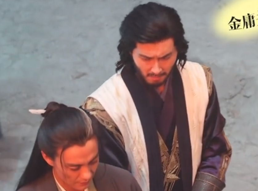 新射雕:忍过了高伟光的“泡面头”,实在忍不了明道的“馒头脸”