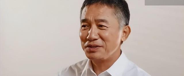 梁朝伟近期采访示爱刘嘉玲,婚礼是由妻子一手包办,大赞女方全能