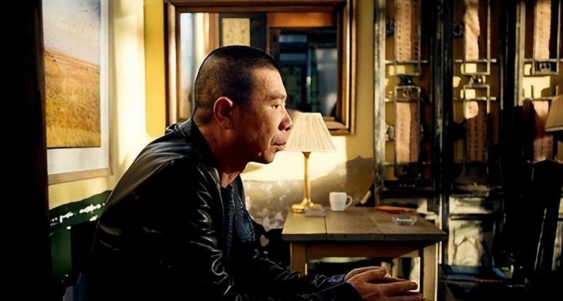 被冯小刚“玩腻”的女星，公开选妃私交混乱，为能上位曲意逢迎