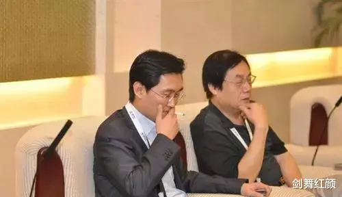 马化腾|马云已经退休了，马化腾怎么还没退休呢，这是要成为全球首富吗？