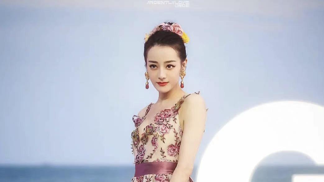 迪丽热巴|官宣！迪丽热巴发文回应隐婚生子传闻：不愿被过度关注