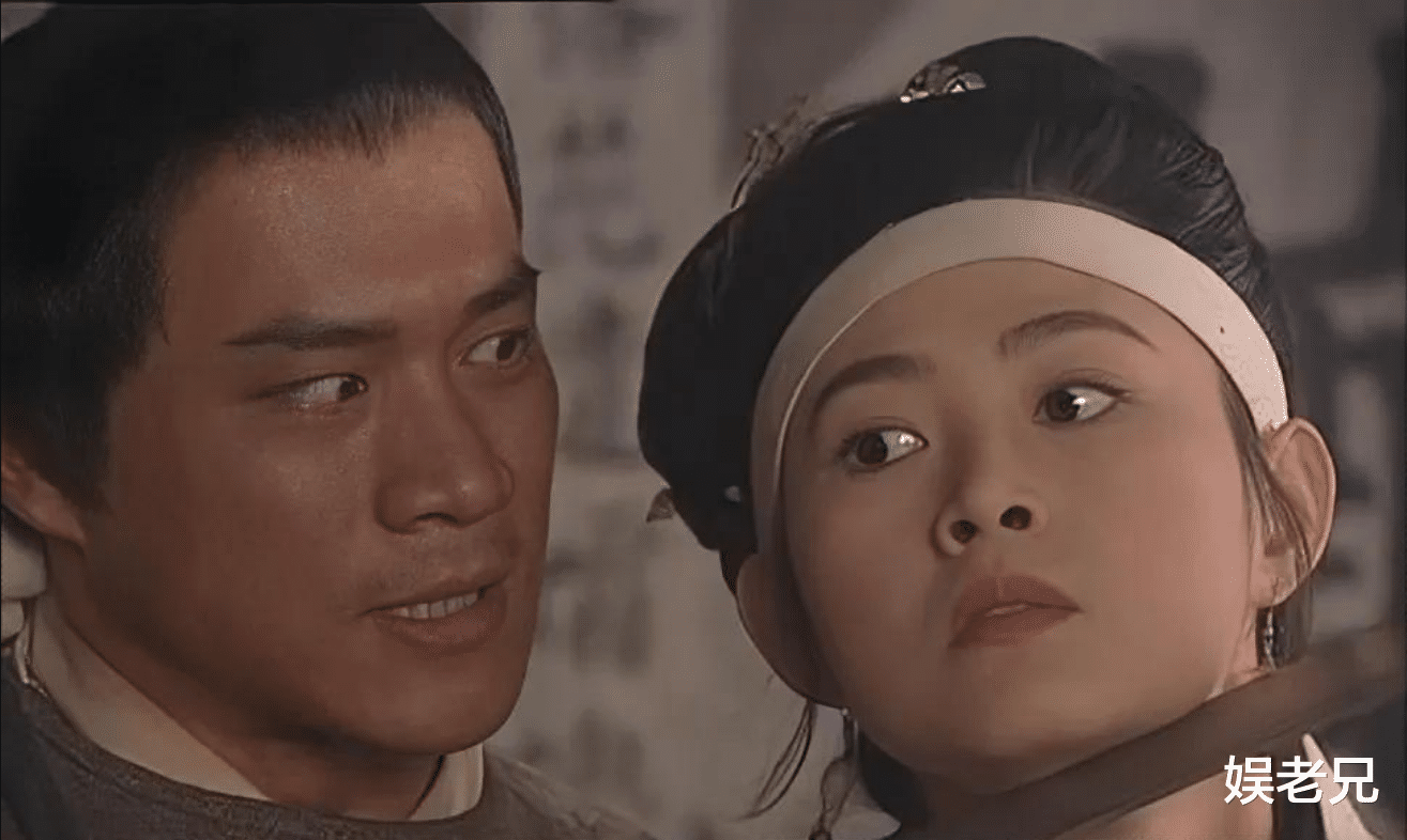 丁海峰|武松丁海峰晒美国豪宅,自称陪伴家人!国内赚钱国外花,已成常态