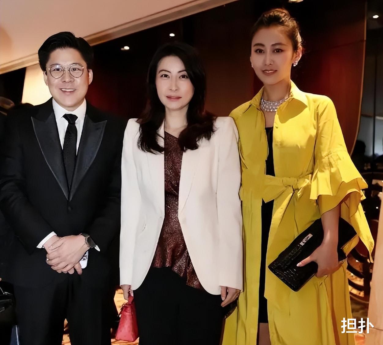 张扬|郭晶晶情商有多高？到北京戴5毛钱发绳，在香港则拿12万的包包