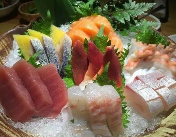 玉米是胃炎的“加速剂”吗?医生:不想胃部癌变,这4物嘴下留情