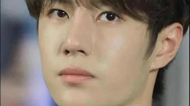 王一博|用粉丝钱养嫂子，王一博又上热搜