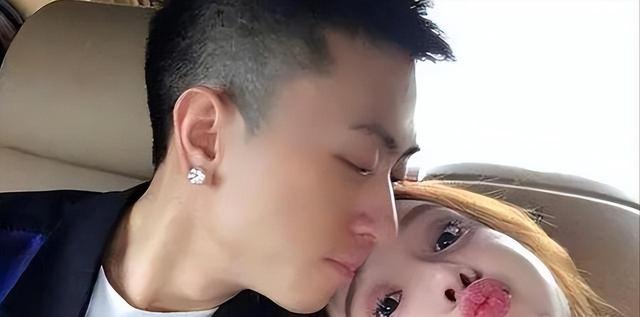 连王思聪都佩服“高端女玩家”，母凭子贵得9亿，山鸡一夜变凤凰