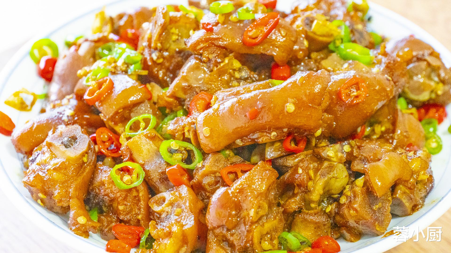 美食教程|人老腿先衰？建议 50岁后，少喝牛奶多吃4物，走路有劲，安稳度伏