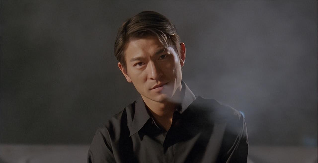 三天王灵堂缺席，戳穿了娱乐圈人情世故，看来刘德华真的人间清醒