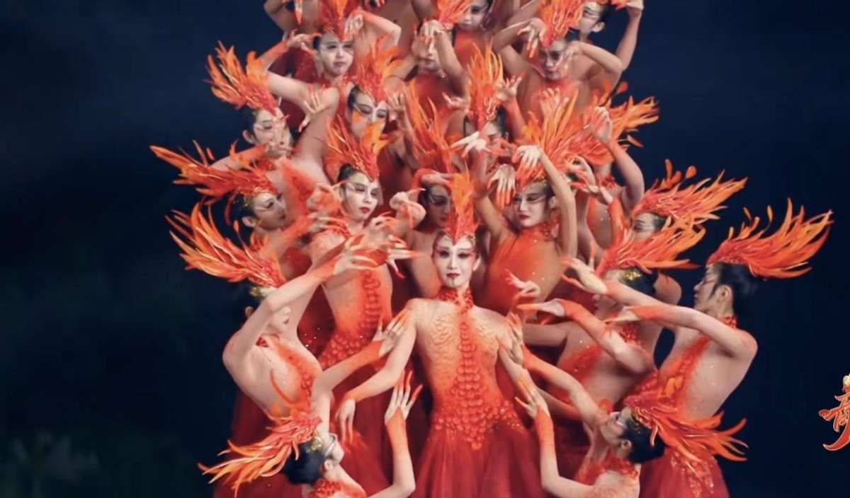 春晚大导演们!求求你们学学河南卫视导演是怎么执导春晚的吧