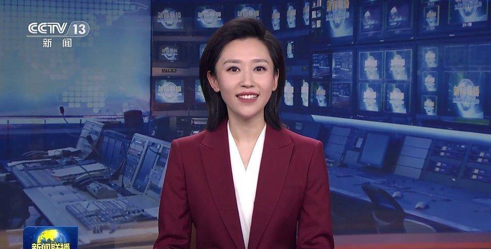 《新闻联播》王音棋“突然”笑了，评论区却沦陷：再也不看你！