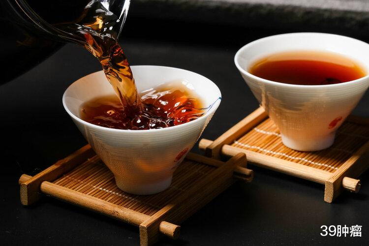 长期喝白开水与长期喝茶的人相比，谁的身体更健康？把实话告诉你