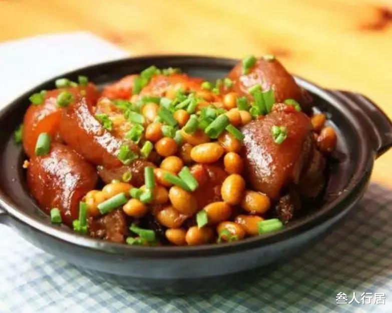 |除夕年夜饭，不管贫富，4道“吉祥菜”一定端上桌，寓意平安吉祥