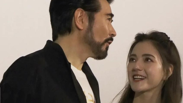 看了62岁费翔伦敦的家，就懂为啥女主看他总是充满爱意和崇拜