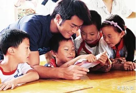 |戏子误国，当禁则禁，圈中国人的钱，做外国人的奴隶