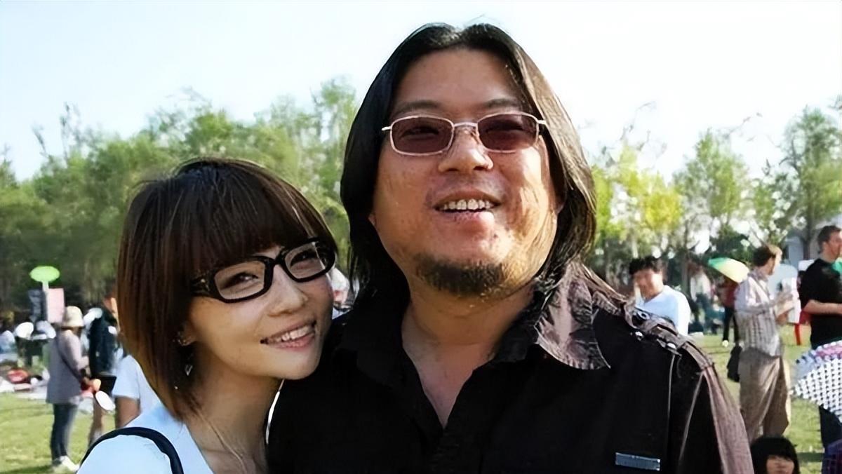 这一次, “婚内出轨、嗜赌成瘾”的汪峰,终于为他的行为付出代价!