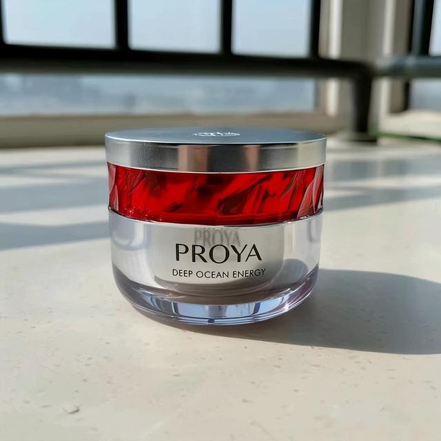 面霜推荐:有效遮盖皮肤瑕疵提亮肤色,还你一个健康的白净皮肤