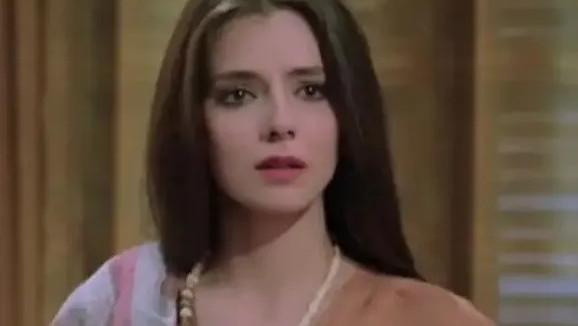 电影|那些年港片中貌美如花的国际女星