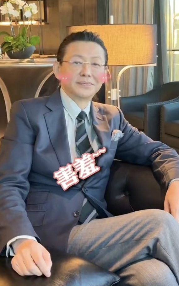 正大综艺主持人内地相聚，程前变化大难认出，老了不少神似陈道明