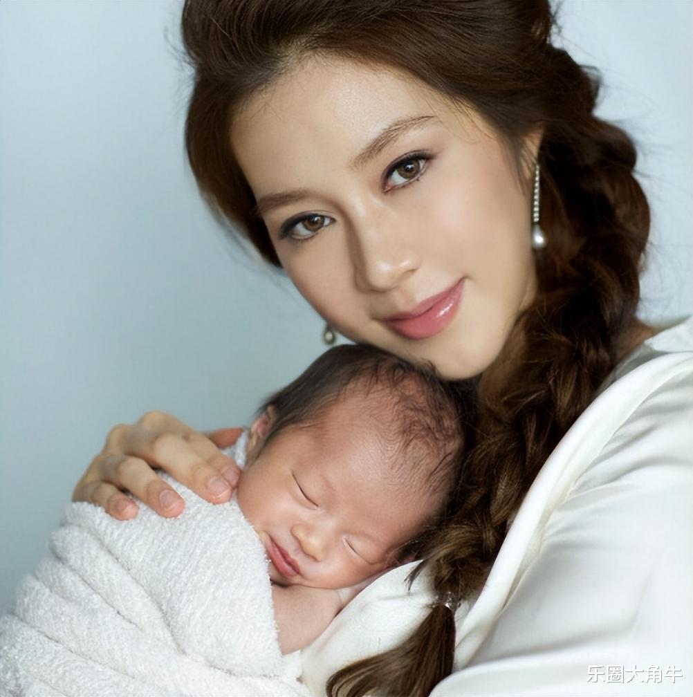 这一次,“千亿儿媳”徐子淇,给想“挤进豪门”的明星敲响了警钟