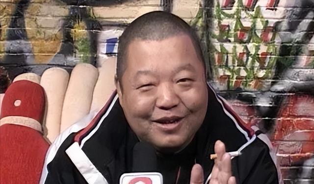 |臧天朔：与周海媚传绯闻，扇梅婷耳光，周公子出面让他差点被销户