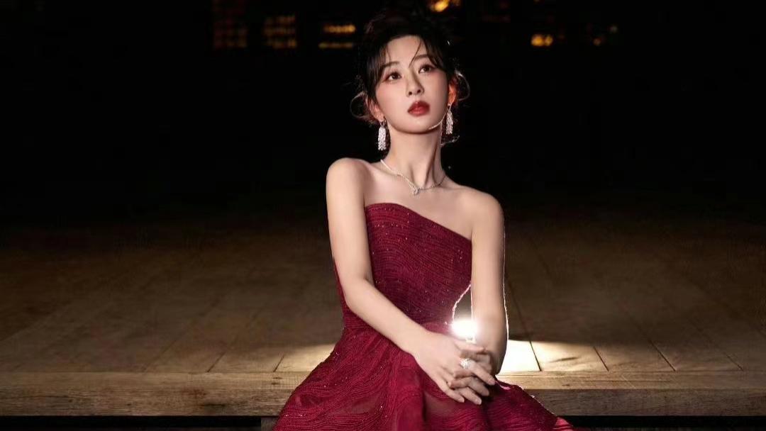 GQ盛典来袭，近百位艺人参加，水上红毯或成看点？