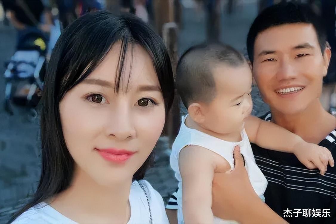 这一次,圈内终于有人公开指着嘎子鼻子骂:你算什么东西?