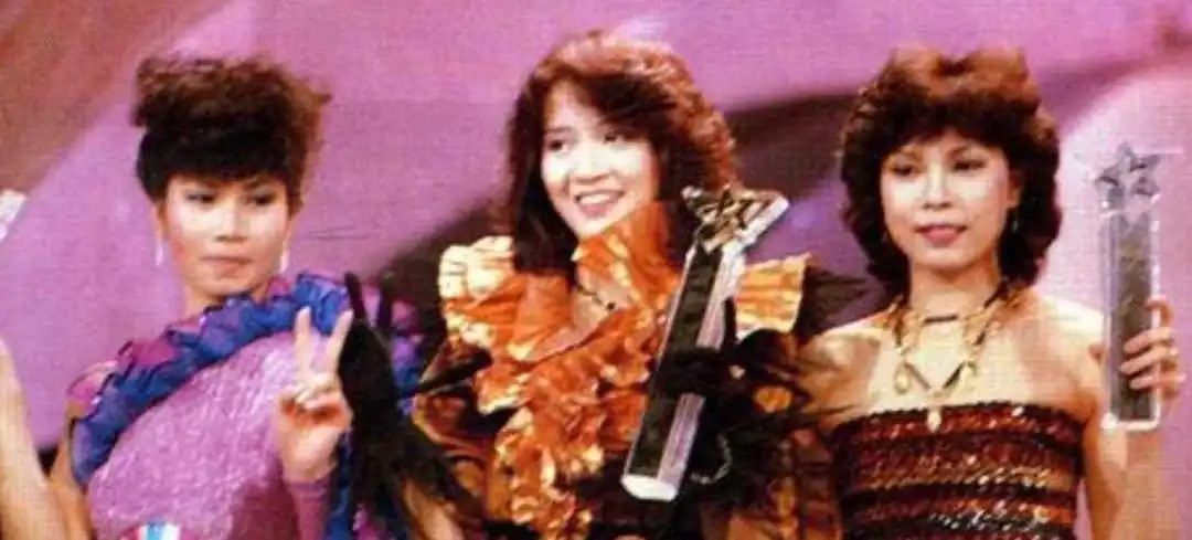 2003年梅艳芳临终之前，多次叮嘱保镖：我死都不要见到那两人