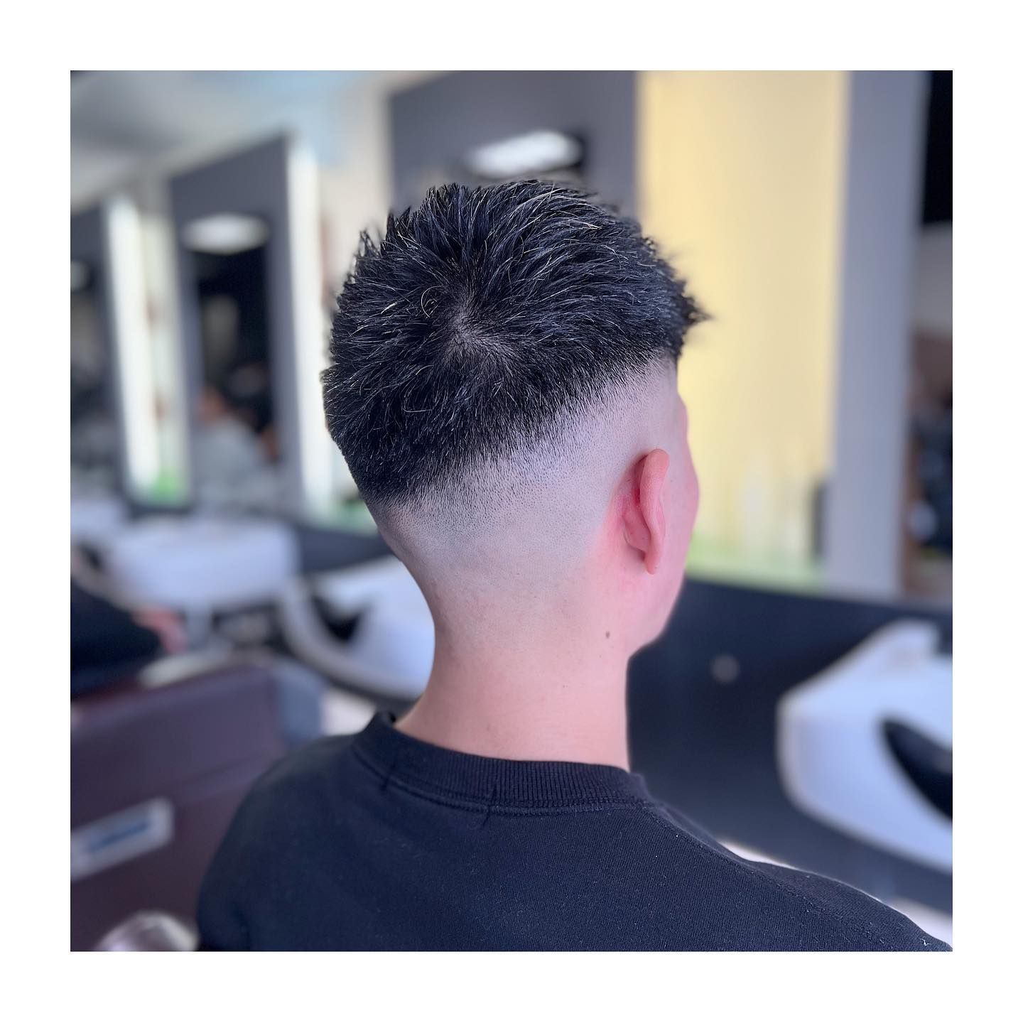 男士发型 越剪越帅气的男士发型,清爽利落还时尚,喜欢别错过