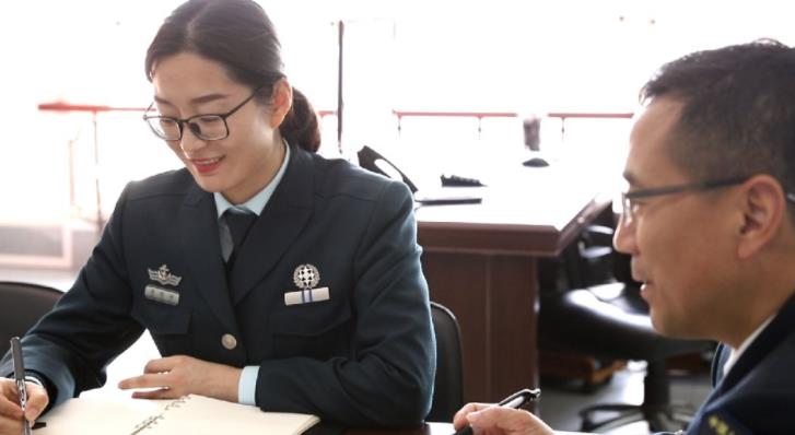 应届生|待遇优厚的军队文职，报考却无人问津，铁饭碗难道不香吗？